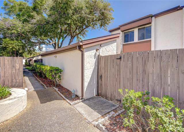 Property at 1881 N Hercules Ave #1303, Clearwater, FL 33765, 3 beds, 1.5 baths