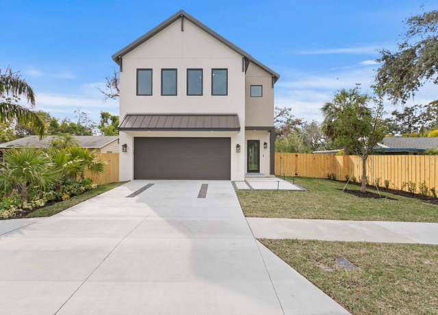 Property at 2249 Oak Terrace St, Sarasota, FL 34231, 4 beds, 3.5 baths