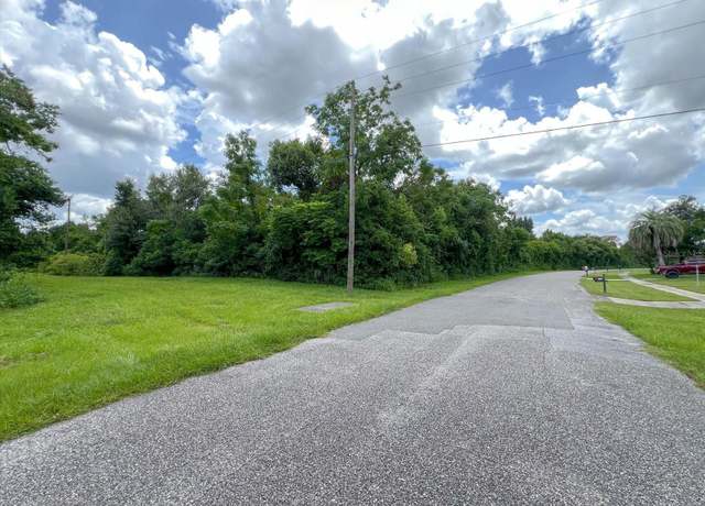 Property at 1547 Zinnia Dr, Deltona, FL 32725