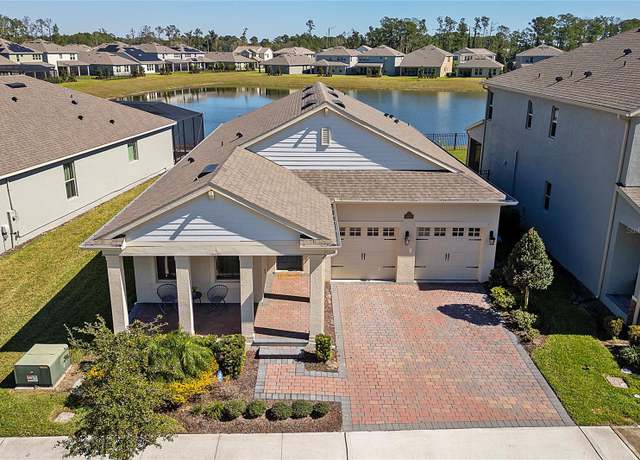 Property at 8935 Sonoma Coast Dr, Winter Garden, FL 34787, 4 beds, 3 baths