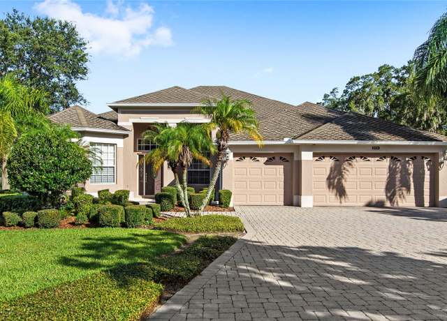 Property at 6114 Tremayne Dr, Mount Dora, FL 32757, 4 beds, 3 baths