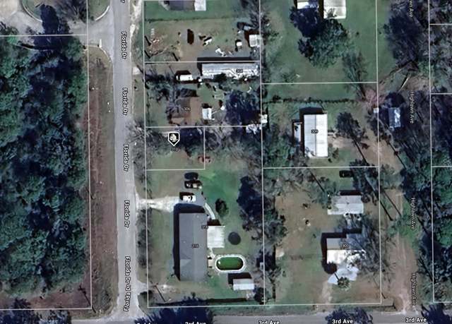 Property at 310 Florida Dr, Palatka, FL 32177