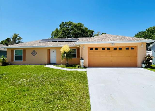 Property at 910 San Carlos Way, Kissimmee, FL 34758, 3 beds, 2 baths