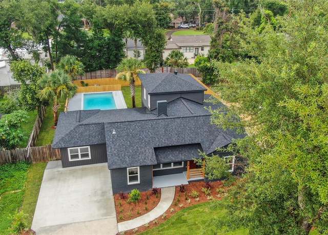 Property at 328 S Palo Alto Ave, Panama City, FL 32401, 4 beds, 2.5 baths