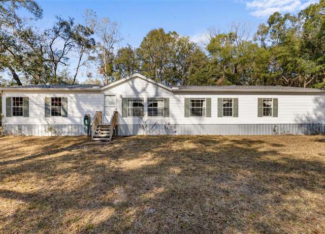 Property at 7691 NW 142nd St, Trenton, FL 32693, 4 beds, 2 baths