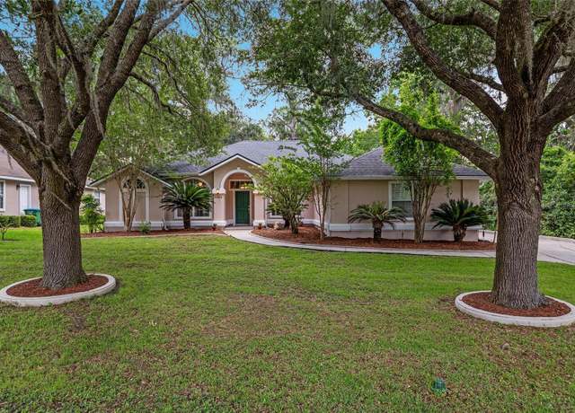 Property at 6806 NW 105th Ave, Alachua, FL 32615, 3 beds, 2 baths