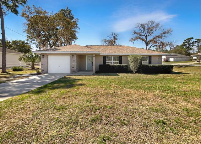 Property at 30 Hemlock Trce, Ocala, FL 34472, 3 beds, 2 baths