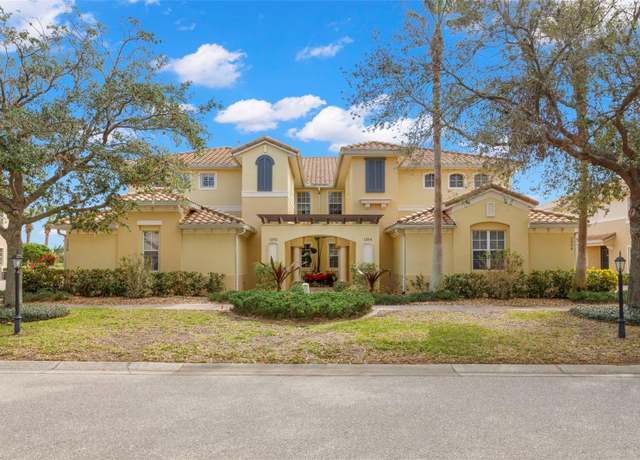 Property at 1354 Emerald Dunes Dr, Sun City Center, FL 33573, 3 beds, 2 baths