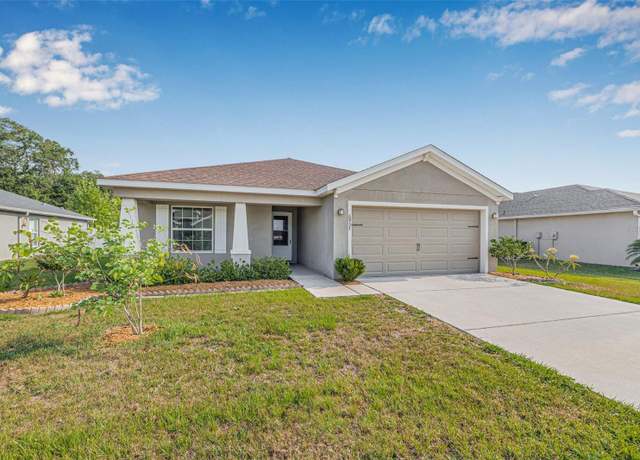 Property at 6937 Gideon Cir, Zephyrhills, FL 33541, 4 beds, 2 baths
