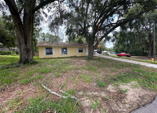 Property at 27143 Wakefield Dr, Brooksville, FL 34602, 2 beds, 1.5 baths