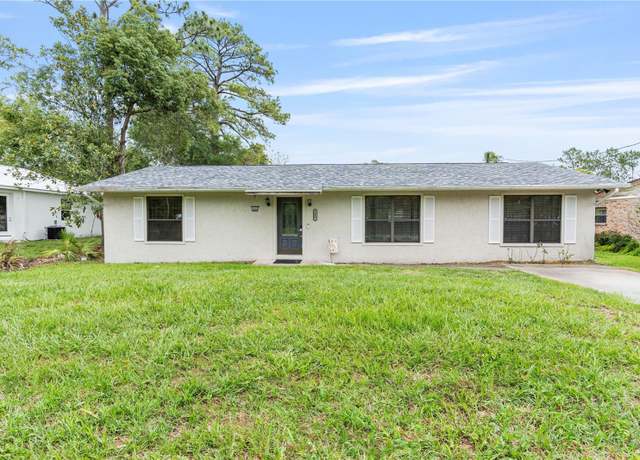Property at 2127 3rd Ave, Deland, FL 32724, 2 beds, 1.5 baths