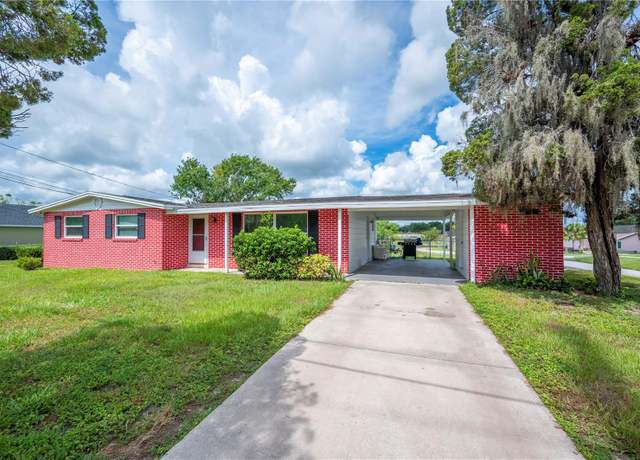 Property at 311 SW 3rd Ave, Mulberry, FL 33860, 3 beds, 2 baths