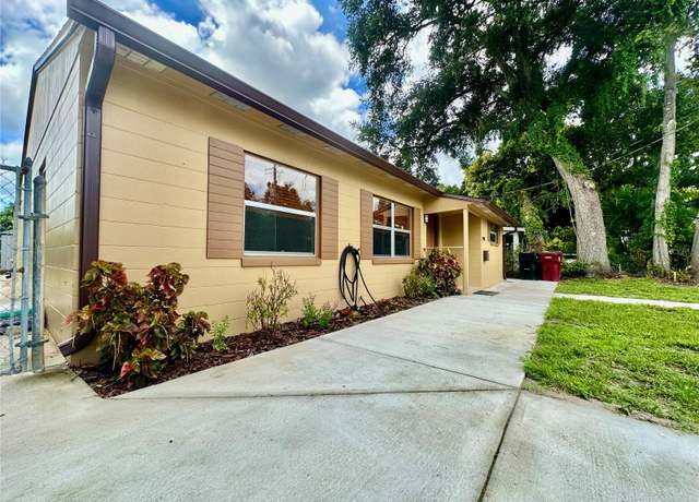 Property at 2918 E Central Blvd, Orlando, FL 32803, 3 beds, 2 baths