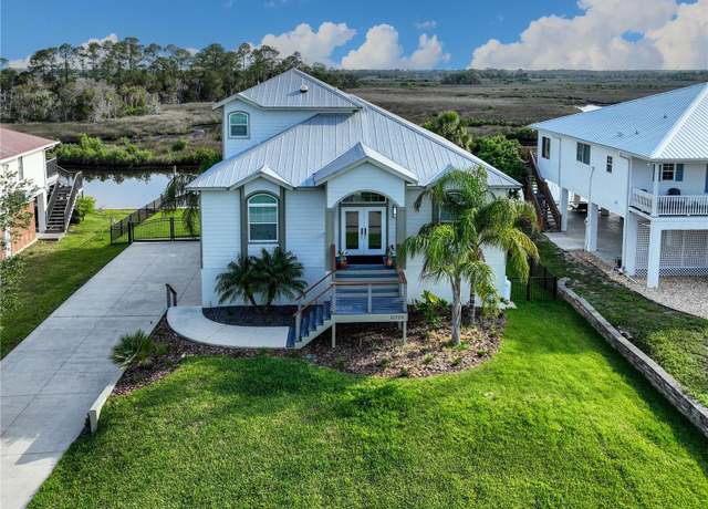 Property at 11729 W Coquina Ct, Crystal River, FL 34429, 3 beds, 2 baths