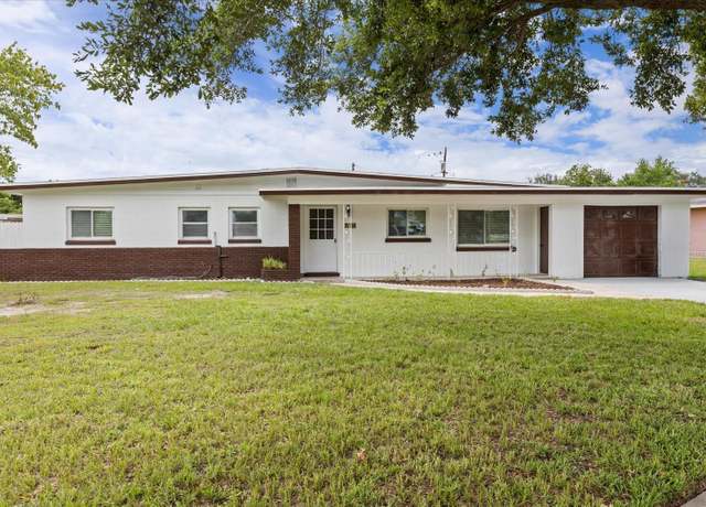 Property at 5402 Kingswood Dr, Orlando, FL 32810, 4 beds, 2 baths