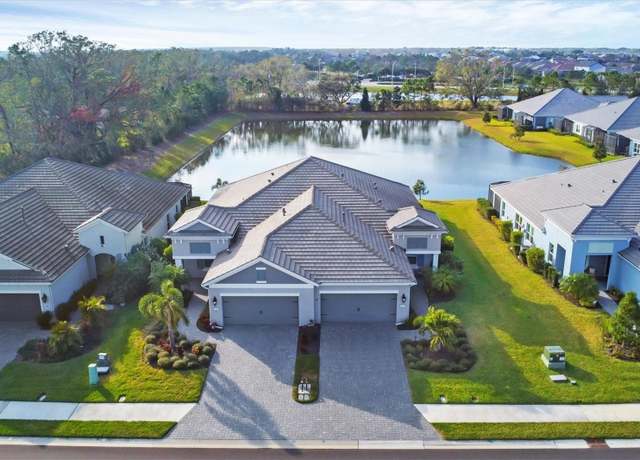 Property at 2616 Sapphire Blue Ln, Bradenton, FL 34211, 2 beds, 2 baths