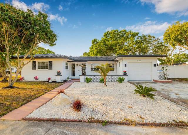 Property at 5980 32nd Ave N, St Petersburg, FL 33710, 3 beds, 2 baths