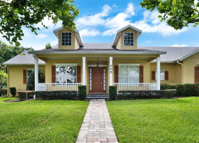 Property at 205 Trail Bridge Ct, Winter Garden, FL 34787, 3 beds, 2.5 baths