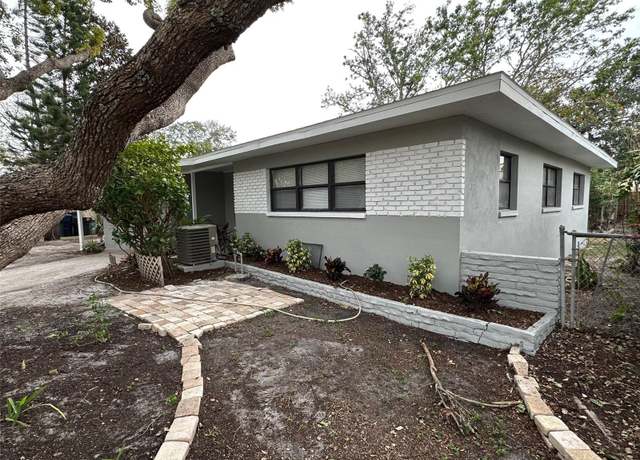 Property at 4108 W Oakellar Ave, Tampa, FL 33611, 4 beds, 2 baths