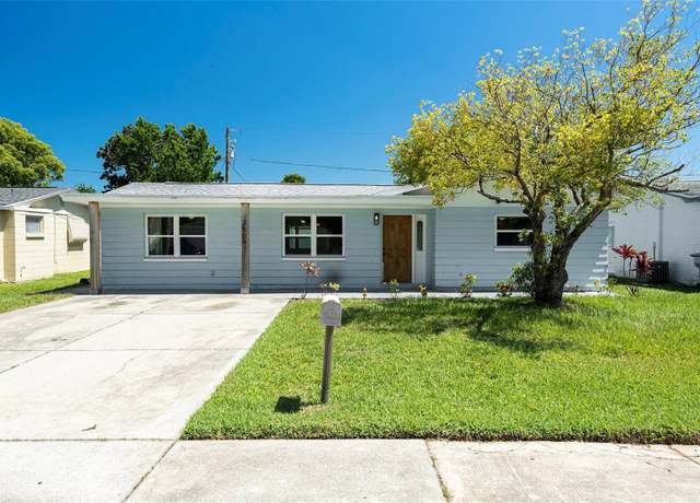 Property at 3509 Brookston Dr, Holiday, FL 34691, 4 beds, 2.5 baths