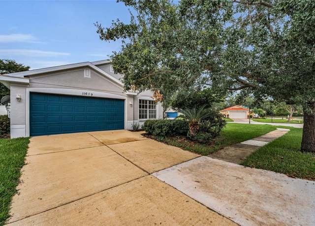 Property at 11619 Crest Creek Dr, Riverview, FL 33569, 4 beds, 2 baths