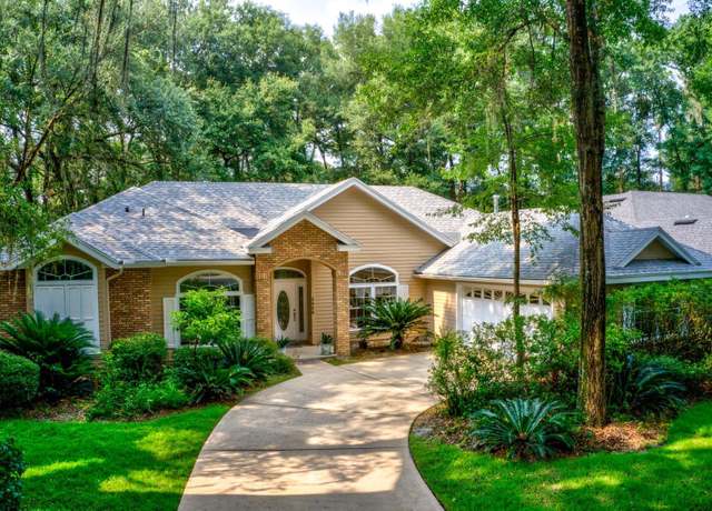 Property at 2406 SW 98th Dr, Gainesville, FL 32608, 5 beds, 3 baths
