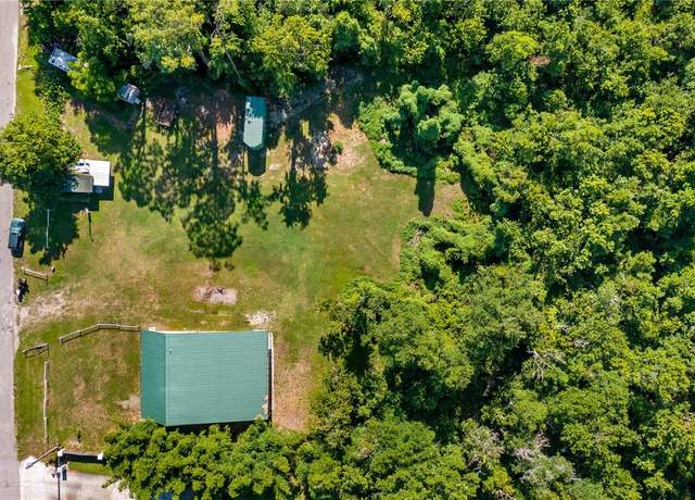 Property at 287 Hilltop Dr, Longwood, FL 32750, 3 beds, 2.5 baths