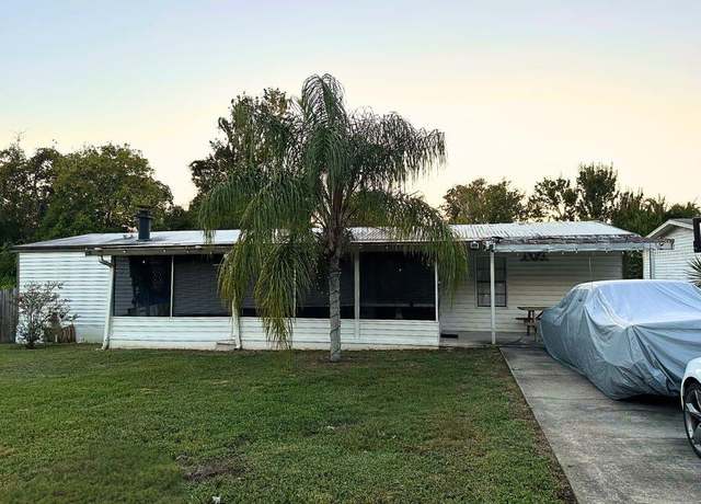 Property at 17049 Bay Ave, Montverde, FL 34756, 4 beds, 3 baths