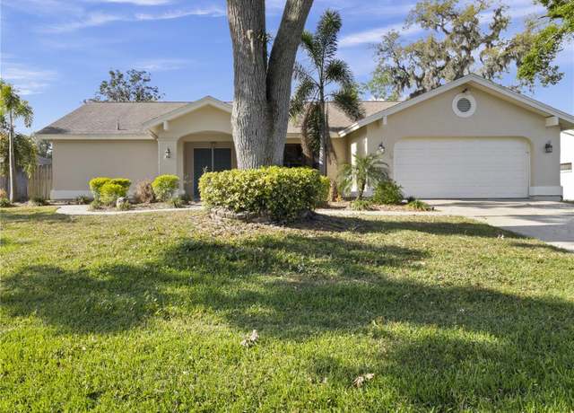 Property at 2625 Bridle Dr, Plant City, FL 33566, 3 beds, 2 baths