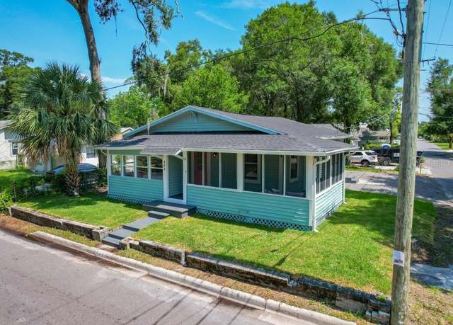 Property at 922 E Ida St, Tampa, FL 33603, 3 beds, 2 baths