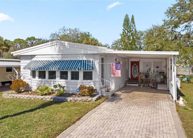 Property at 9790 66th St N #130, Pinellas Park, FL 33782, 3 beds, 2 baths