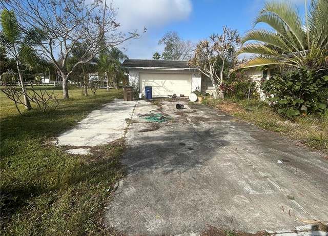 Property at 2137 Saint Croix Ave, Fort Myers, FL 33905, 3 beds, 2 baths