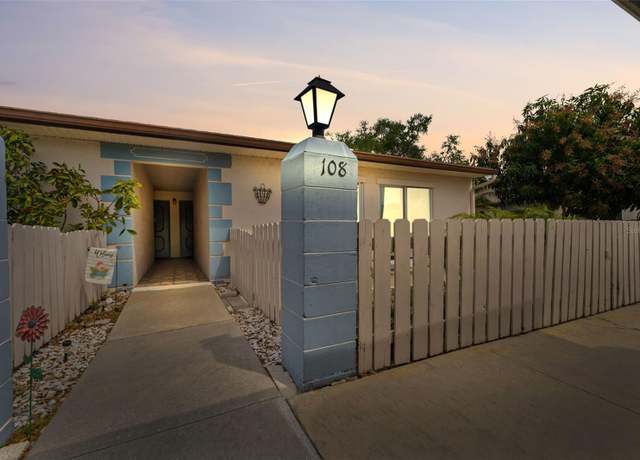 Property at 1318 Moreland Dr #108, Clearwater, FL 33764, 3 beds, 2 baths