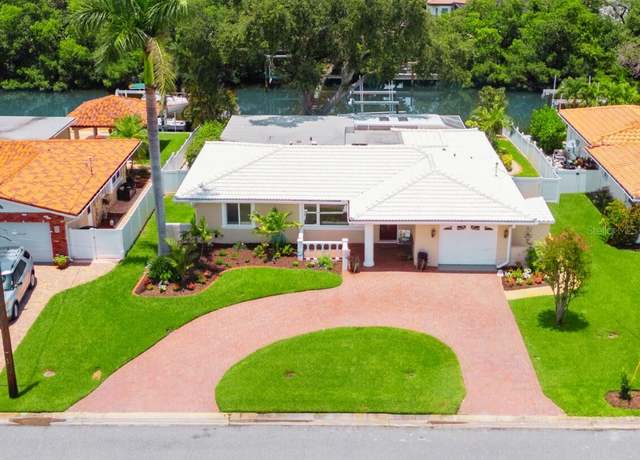 Property at 715 45th Ave NE, St Petersburg, FL 33703, 3 beds, 2 baths