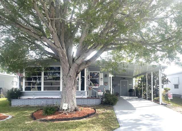 Property at 727 Blackburn Blvd, North Port, FL 34287, 2 beds, 2 baths