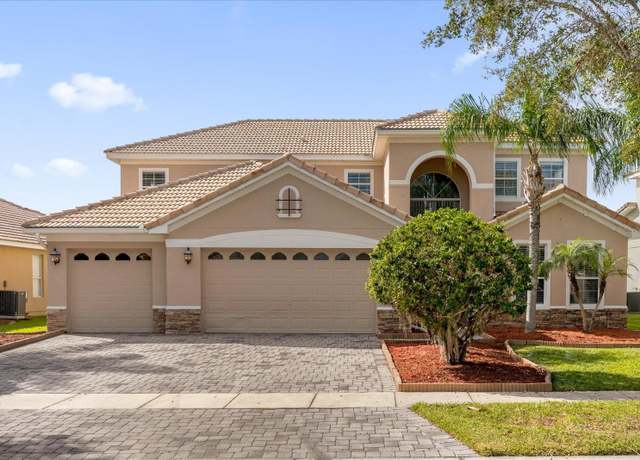 Property at 3814 Golden Feather Way, Kissimmee, FL 34746, 4 beds, 3.5 baths
