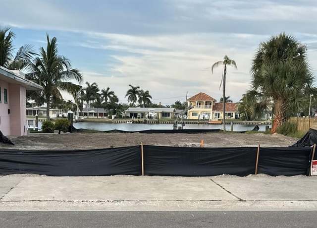 Property at 11075 3rd St E, Treasure Island, FL 33706