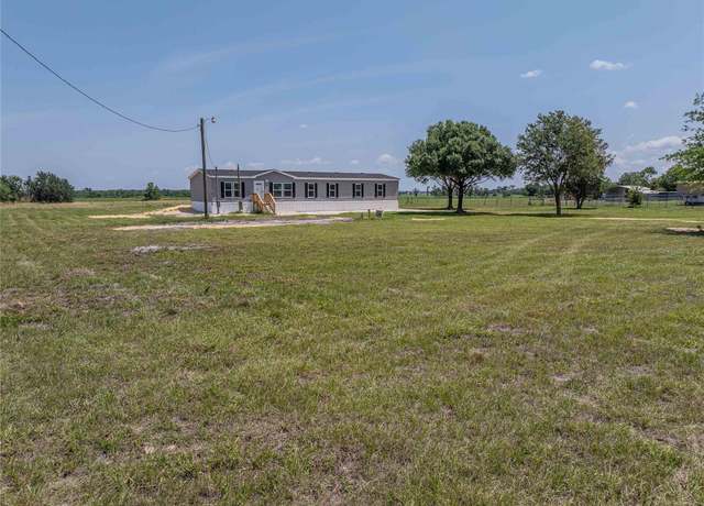 Property at 246 Quail Run, Frostproof, FL 33843, 3 beds, 3 baths