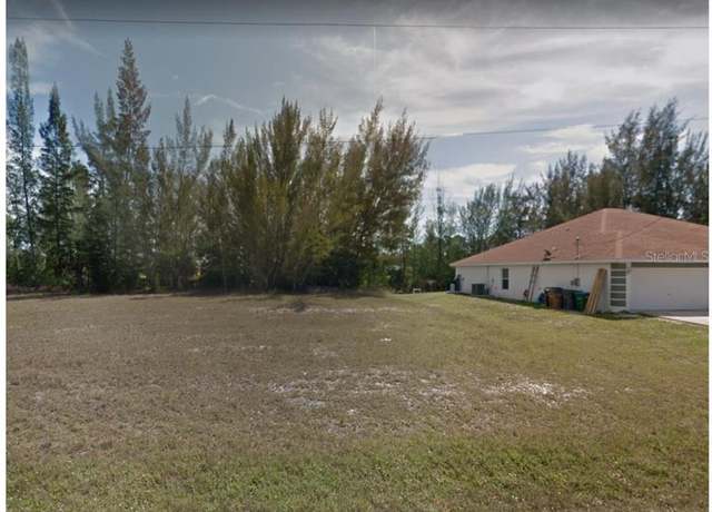 Property at 3615 NE 9th Ave, Cape Coral, FL 33909