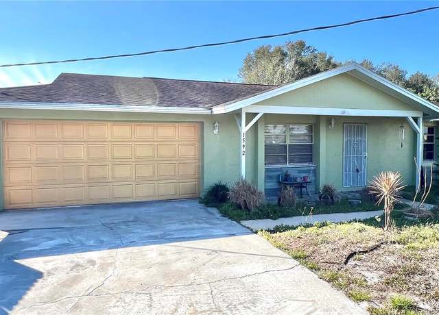 Property at 1592 Martin Luther King Blvd NE, Winter Haven, FL 33881, 3 beds, 2 baths