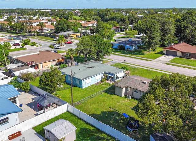 Property at 2830 W Oak St, Kissimmee, FL 34741, 4 beds, 2 baths