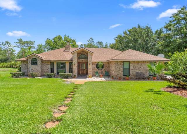 Property at 43350 Natchez St, Deland, FL 32720, 3 beds, 2 baths