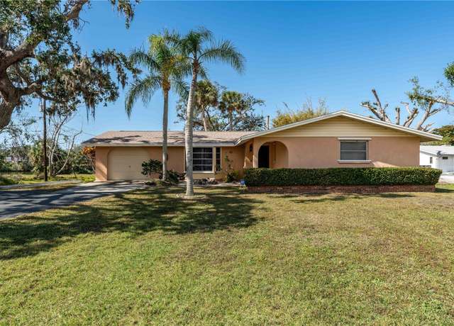 Property at 5630 Saint Louis Ave, Sarasota, FL 34233, 3 beds, 2 baths