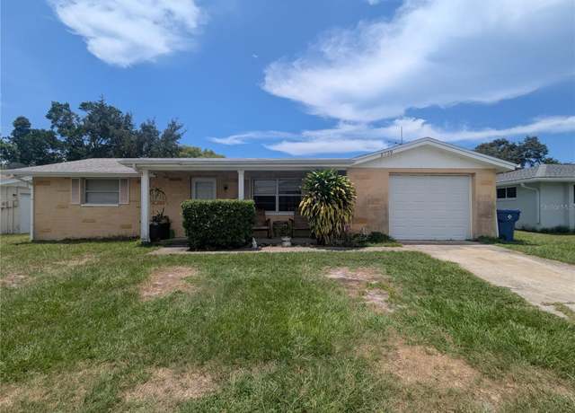 Property at 8739 Lido Ln, Port Richey, FL 34668, 2 beds, 2 baths