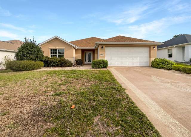 Property at 9665 SE 125th Ln, Summerfield, FL 34491, 2 beds, 2 baths