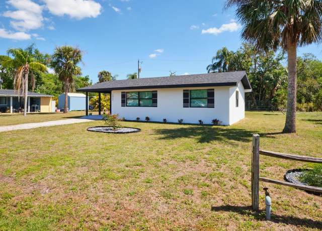 Property at 1922 Flamingo Dr, North Fort Myers, FL 33917, 2 beds, 2 baths