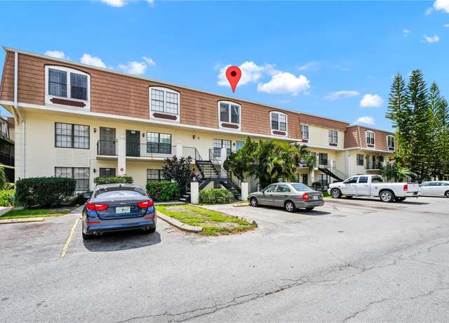 Property at 6052 Village Cir #6052, Orlando, FL 32822, 2 beds, 2.5 baths
