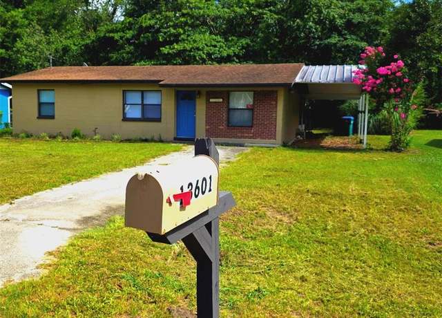 Property at 13601 NW 141st Pl, Alachua, FL 32615, 3 beds, 1 bath