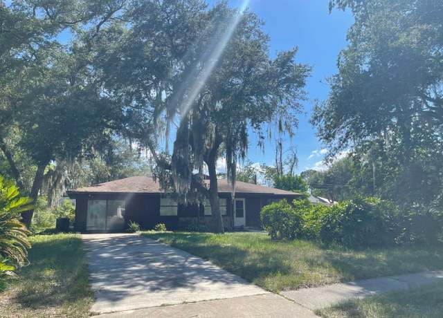 Property at 507 Cloudcroft Dr, Deltona, FL 32738, 3 beds, 2 baths