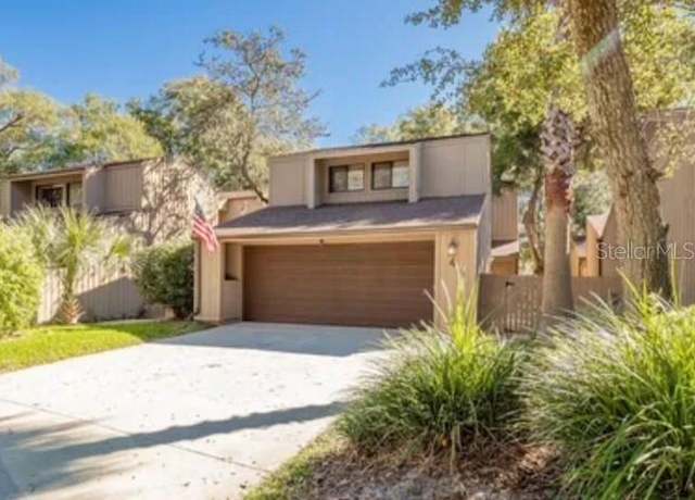 Property at 4 Stone Quarry Trl, Ormond Beach, FL 32174, 3 beds, 2.5 baths